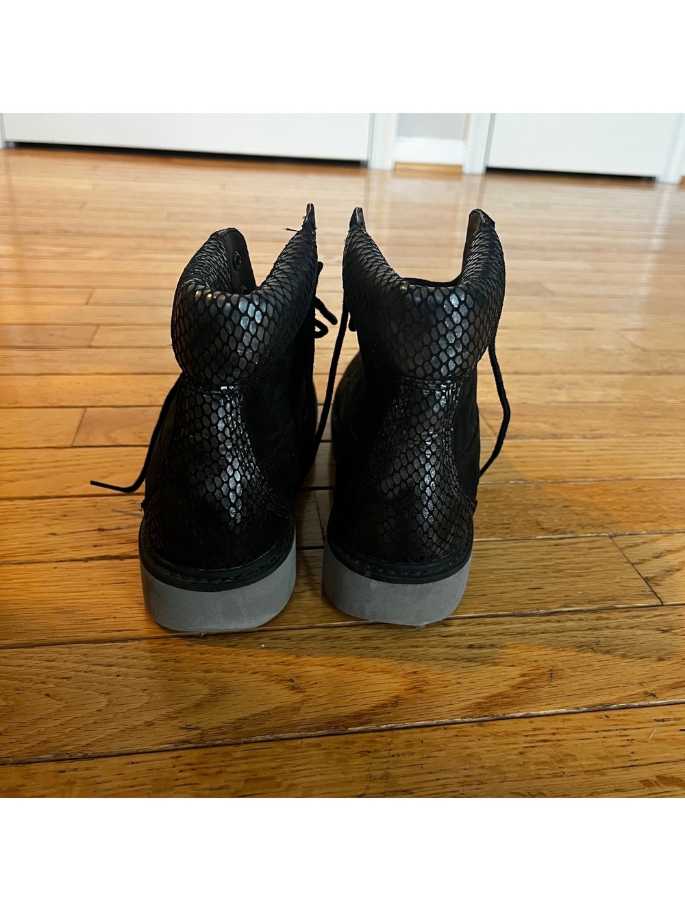 Timberland Black Suede and Snake Print Collar Boots - Picture 4 of 9